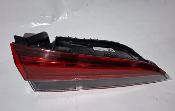 Skoda Kamiq Tailgate rear/tail lights 658945307
