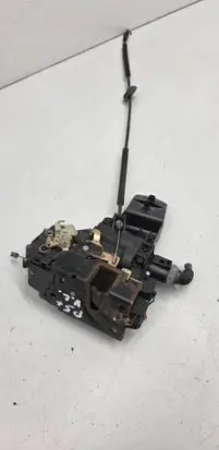 Volkswagen PASSAT B5.5 Front door lock 43R00056 E000186 3G9845026G