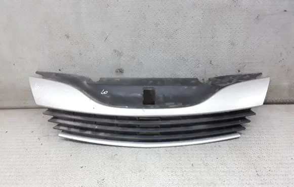 Renault Laguna II Front bumper upper radiator grill 8200012581