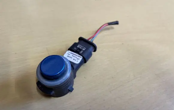 Volkswagen PASSAT B8 Parking PDC sensor 5Q0919275