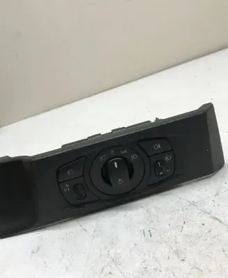 BMW 5 E60 E61 Light switch 6953739