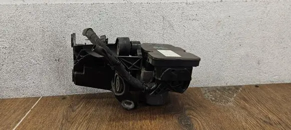Mercedes-Benz E W212 ABS Pump A2124310148