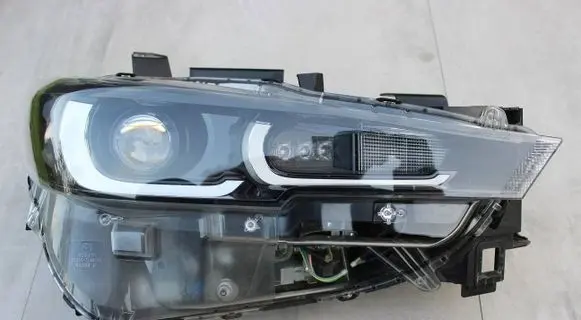 Headlight/headlamp