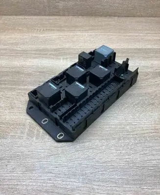 Land Rover Range Rover L322 Fuse module BH4214N030AA