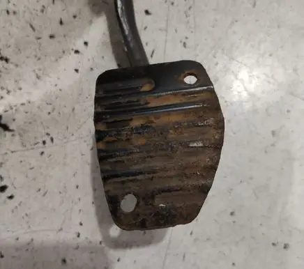 Peugeot 807 Brake pedal