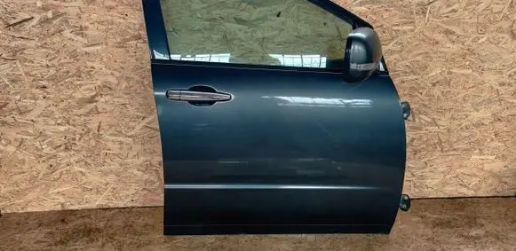 Subaru Tribeca Rear door