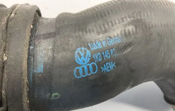 Intercooler hose/pipe