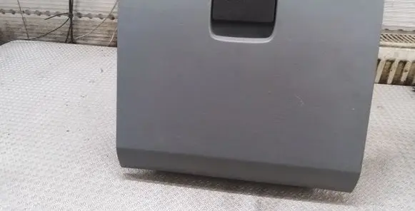 Ford Transit Glove box lid/cover 6C11V06024A