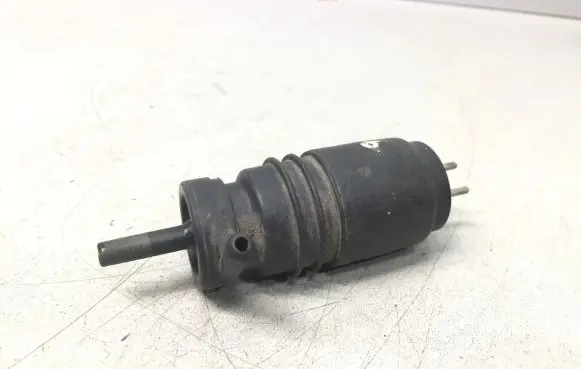BMW 3 E36 Windscreen/windshield washer pump