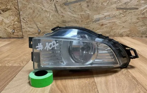 Opel Insignia A Front fog light 13226828 662588537
