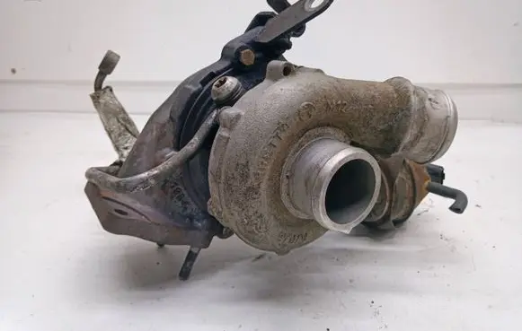 Ford Mondeo MK IV Turbo 8064981