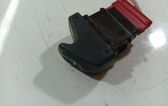 Renault Thalia I Electric window control switch 
