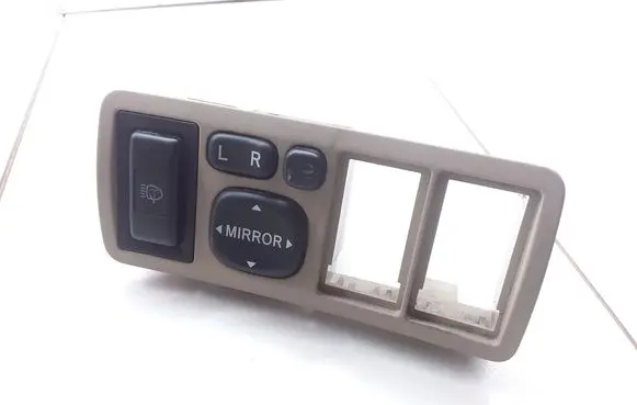 Toyota Avensis T250 Wing mirror switch 183575 777669