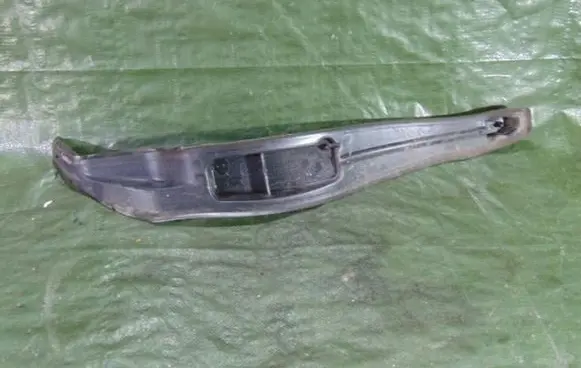 Citroen C5 Fender foam support/seal 