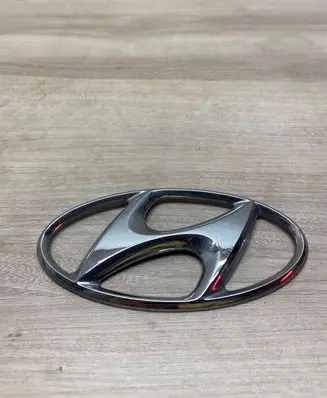 Hyundai ix35 Manufacturer badge logo/emblem 