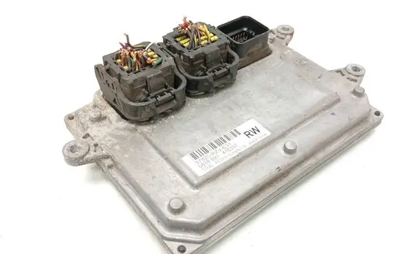 Honda CR-V Engine control unit/module 37820RZVE31