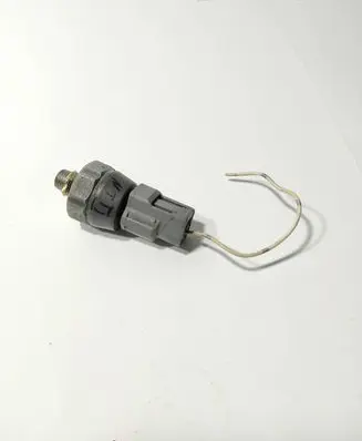 Nissan Terrano Oil pressure sensor 7821H