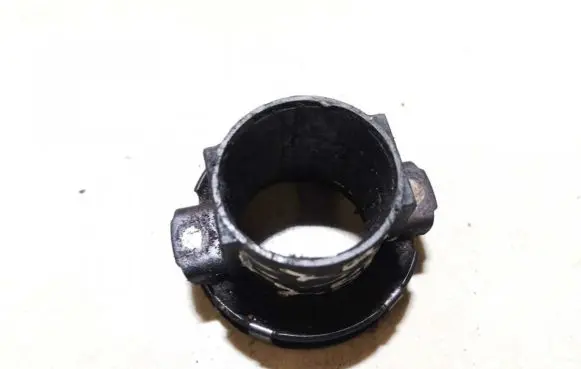 BMW 5 E39 clutch release bearing 
