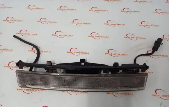 Citroen C5 Third/center stoplight 9646804580