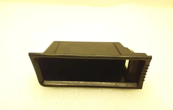 Volkswagen PASSAT B6 Car ashtray 3C0863077