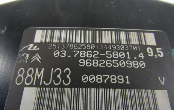 Peugeot 3008 I Brake booster 9682650980