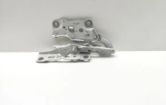 BMW 7 G11 G12 Engine bonnet/hood hinges 7347407