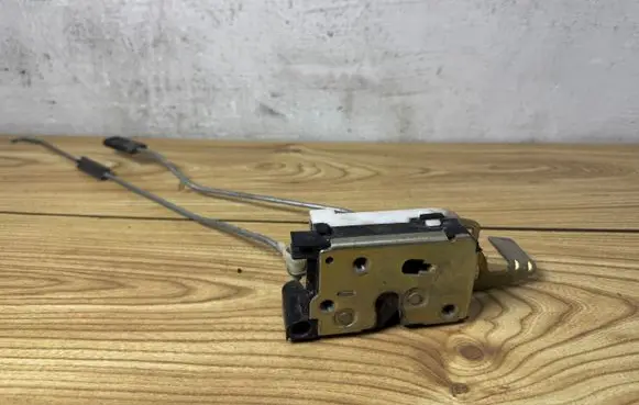 Fiat Ducato Front door lock B792