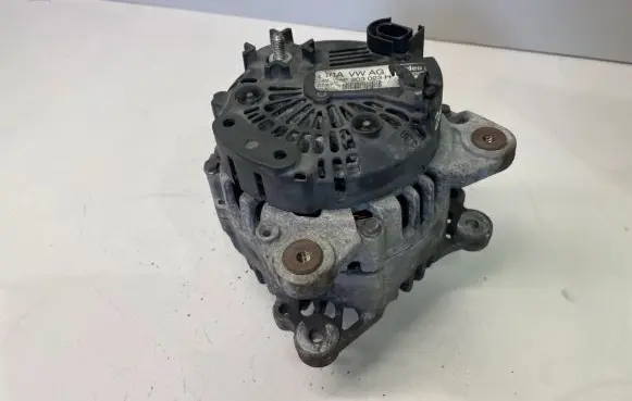 Audi A4 S4 B7 8E 8H Generator/alternator 06F903023H