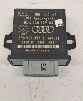 Audi A6 S6 C6 4F Light module LCM 8P0907357H 5LA00837903