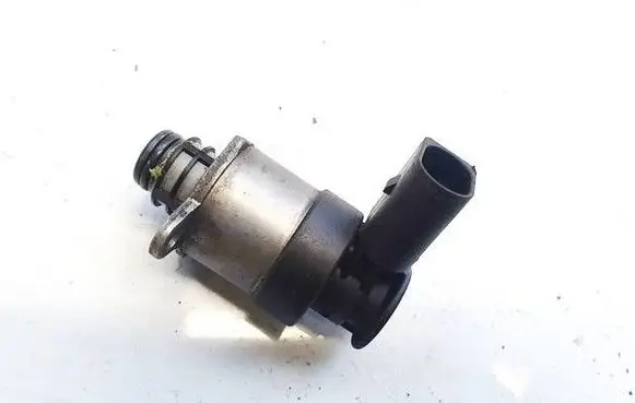 Audi A1 Fuel pressure sensor 0928400768 2041251405