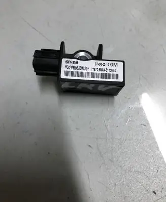 Honda CR-V Airbag deployment crash/impact sensor 5WK43786