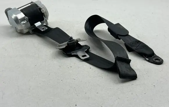 Hyundai i30 Front seatbelt 88810A6100 88820A6100 3533