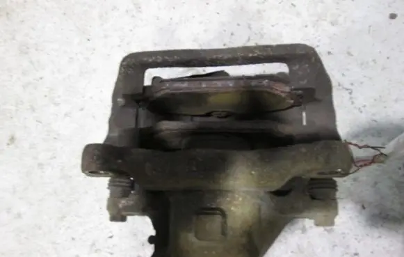 Renault Scenic I Front brake caliper