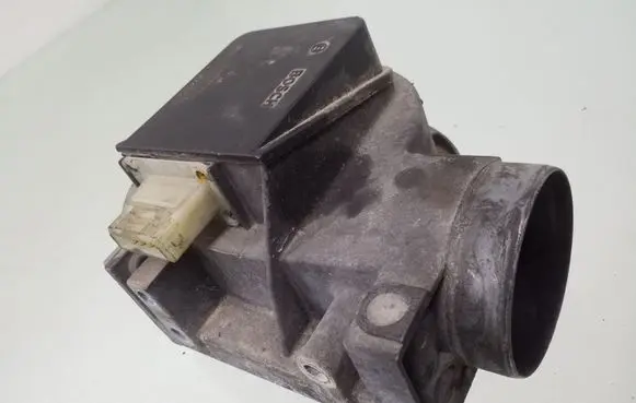 Audi A6 S6 C4 4A Mass air flow meter 4A0133471 0281002074