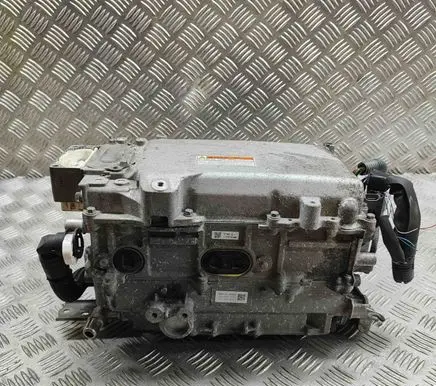 Toyota RAV 4 (XA40) Voltage converter inverter 1817000320 G92A042030