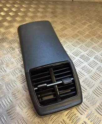 KIA Niro Rear air vent grill 84640AT020