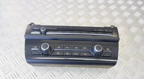 BMW 5 F10 F11 Climate control unit 9249708 6259401