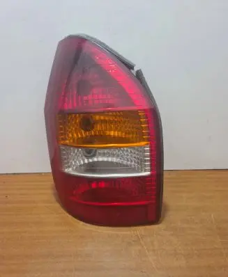 Opel Zafira A Rear/tail lights 62280