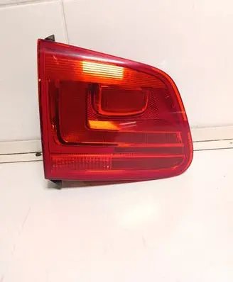 Volkswagen Tiguan Rear/tail lights 5N0945093G 2SA01073901