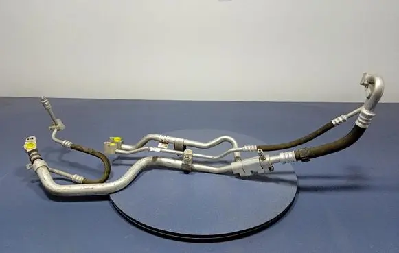 BMW X3 E83 Air conditioning (A/C) pipe/hose 7944053