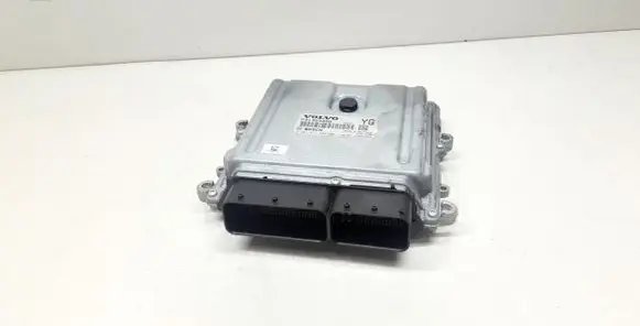 Volvo XC60 Engine control unit/module P31303388 02I1015286