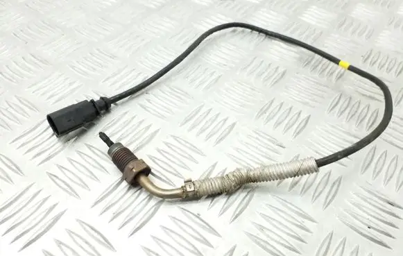 Skoda Octavia Mk3 (5E) Exhaust gas temperature sensor 04L906088AR