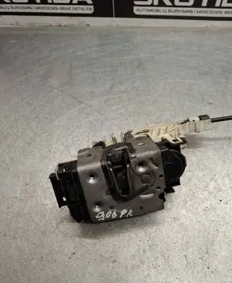 Mercedes-Benz Sprinter W906 Front door lock A9067202135 ZGS008