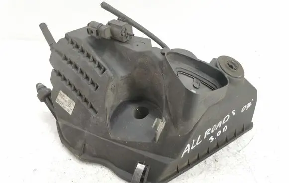 Audi A6 Allroad C6 Air filter box cover 4F0133837BB