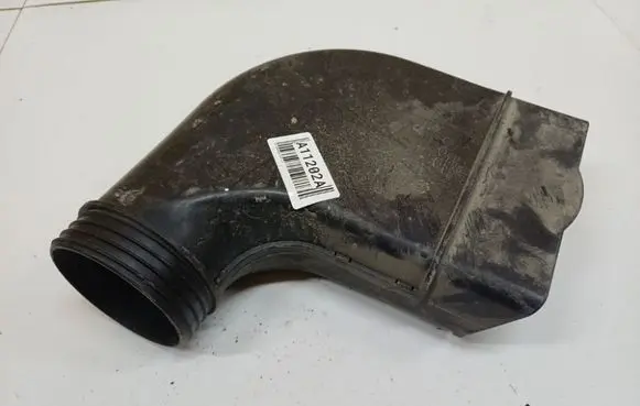 KIA Sportage Air intake hose/pipe 282102E000