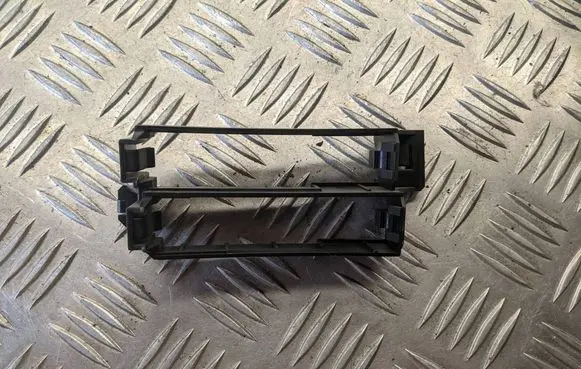 Audi A6 S6 C7 4G Engine control unit holder 4G0971845E