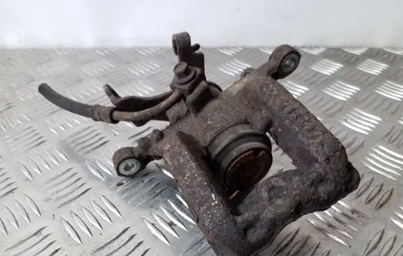 Opel Mokka Rear brake caliper