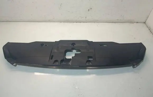 Honda CR-V Engine bonnet/hood lock trim molding 