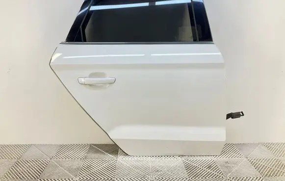 Audi A3 S3 8V Rear door 8V5