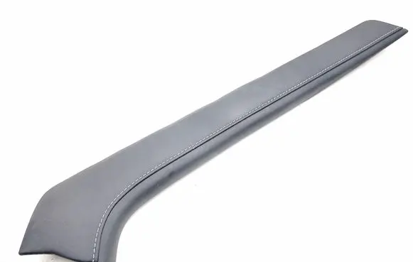 Dashboard glove box trim
